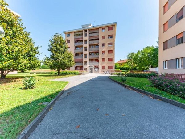 appartamento in vendita a Bollate