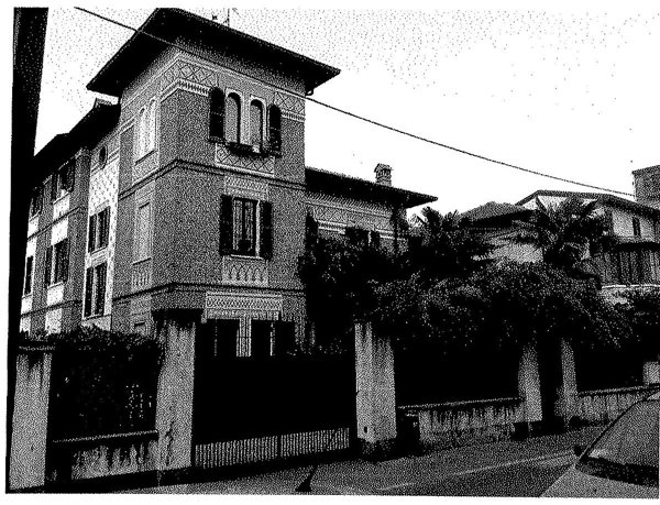 casa indipendente in vendita a Bollate