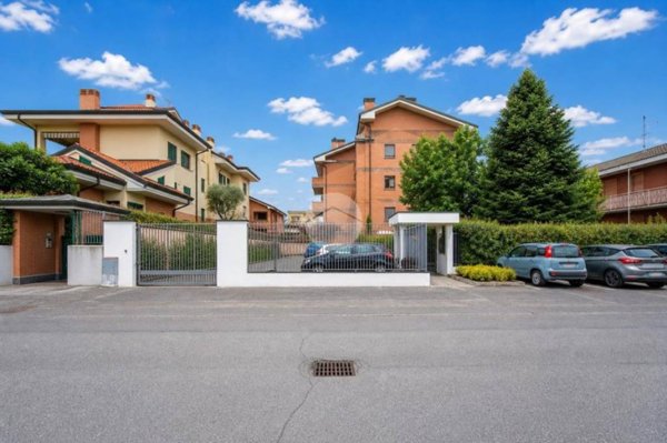 appartamento in vendita a Bollate
