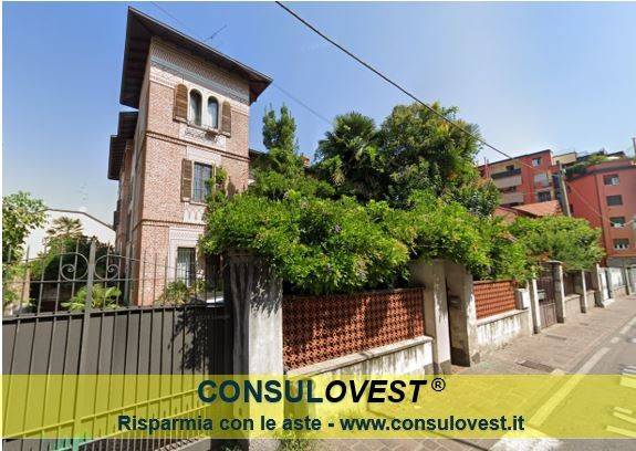 casa indipendente in vendita a Bollate