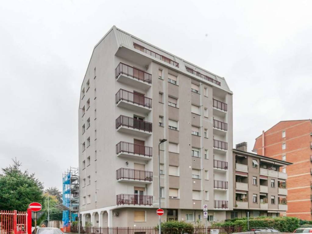 appartamento in vendita a Bollate in zona Ospiate
