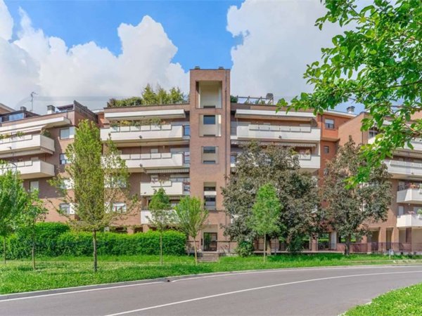 appartamento in vendita a Bollate in zona Ospiate