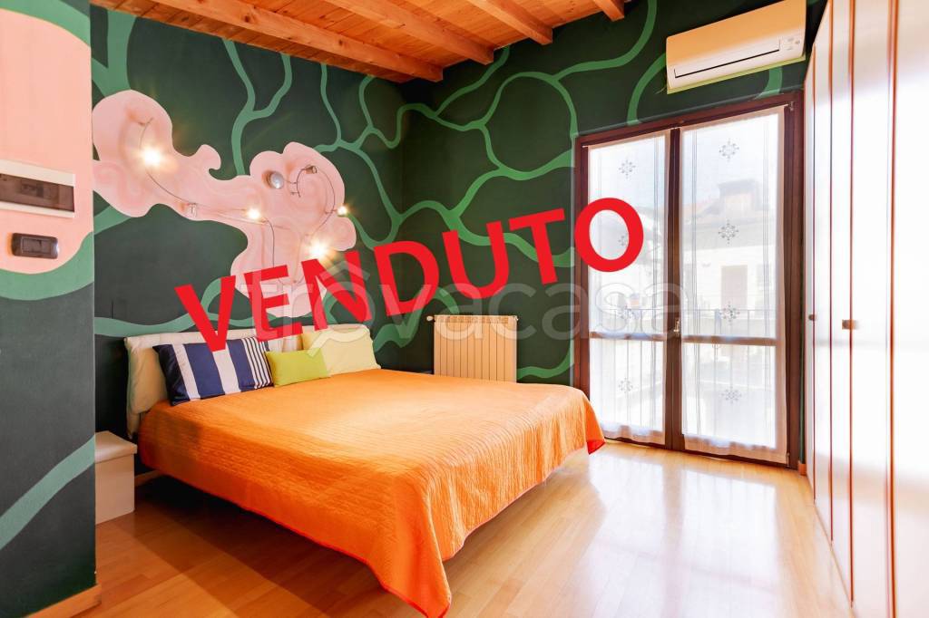 appartamento in vendita a Bollate in zona Ospiate