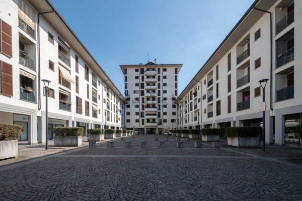 appartamento in vendita a Bollate in zona Ospiate