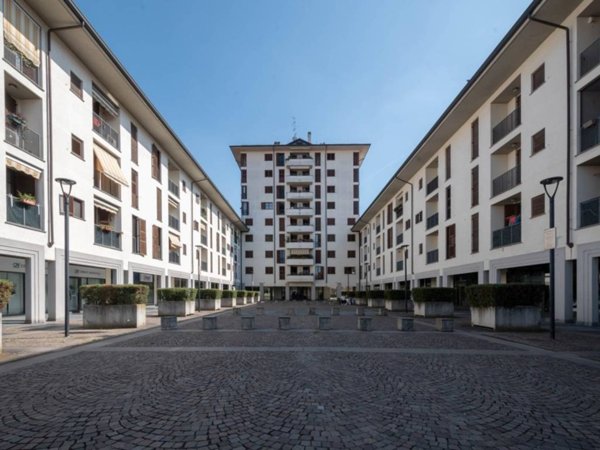 appartamento in vendita a Bollate in zona Ospiate