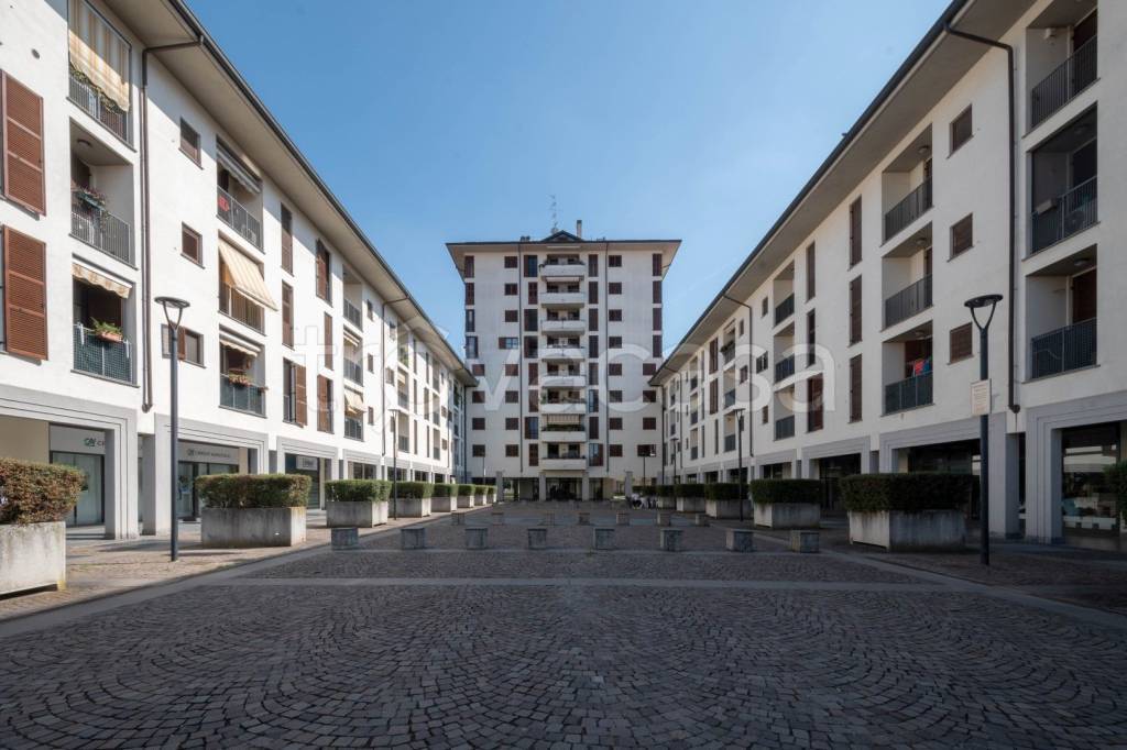 appartamento in vendita a Bollate in zona Ospiate
