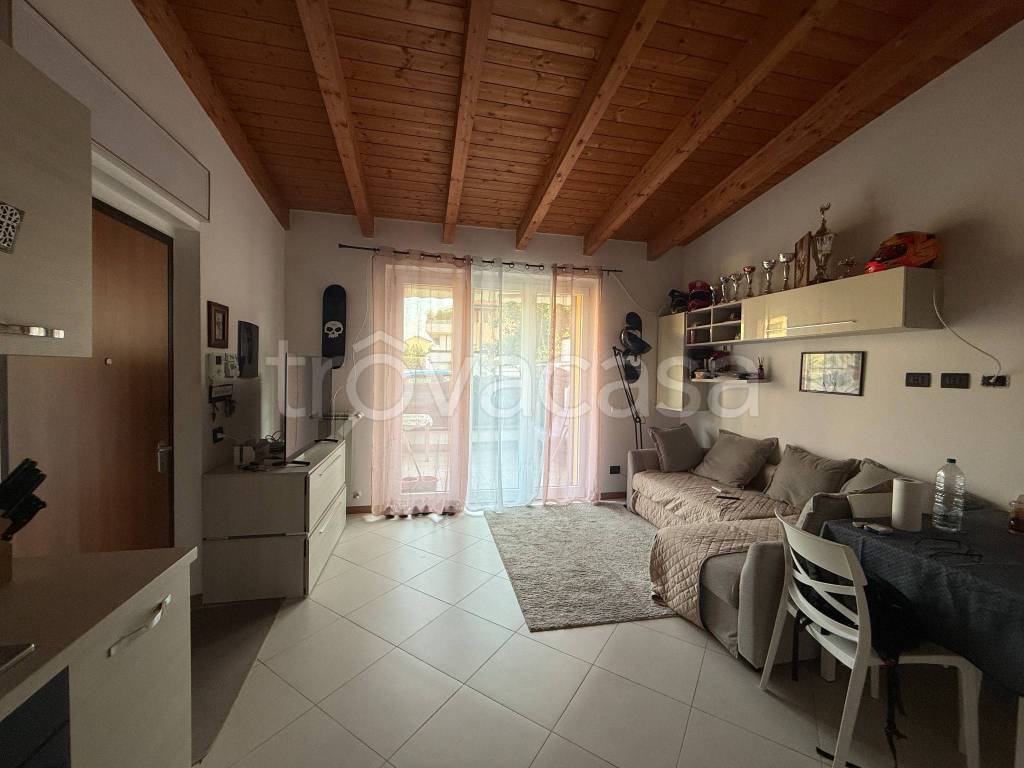 appartamento in vendita a Bollate