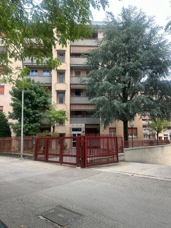 box auto in vendita a Bollate