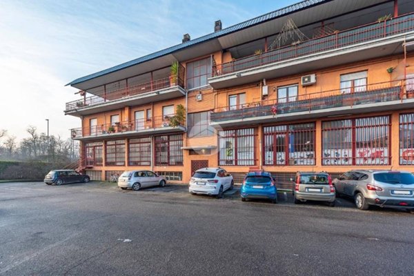 appartamento in vendita a Bollate in zona Ospiate