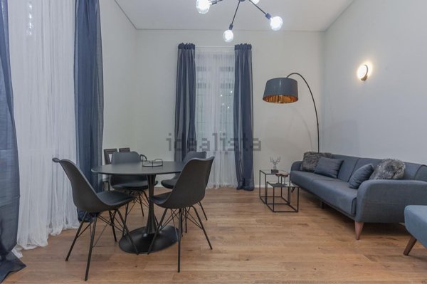 appartamento in vendita a Bollate in zona Cassina Nuova