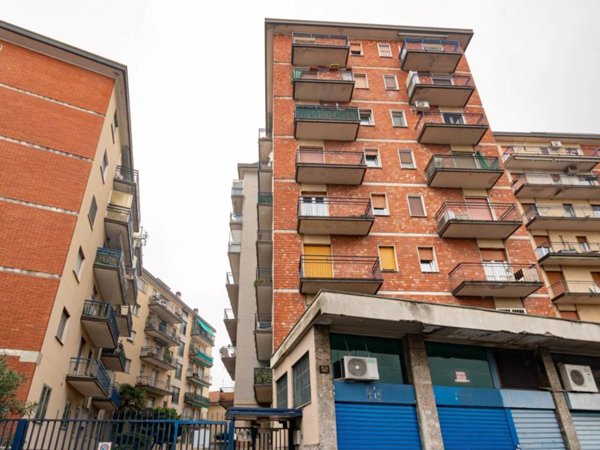 appartamento in vendita a Bollate in zona Ospiate