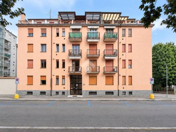 appartamento in vendita a Bollate in zona Ospiate