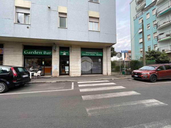 negozio in vendita a Bresso