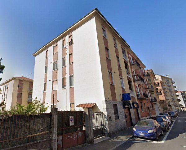 negozio in vendita a Bresso