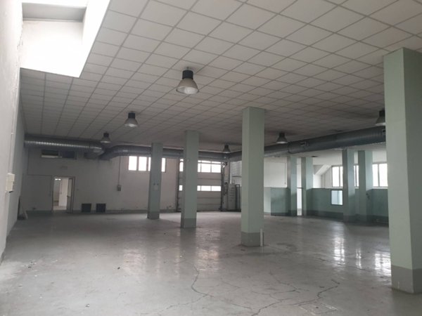 intera palazzina in vendita a Bresso