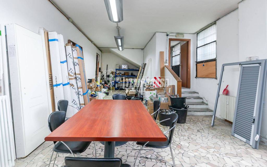 negozio in vendita a Bresso