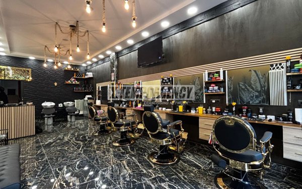 negozio in vendita a Bresso