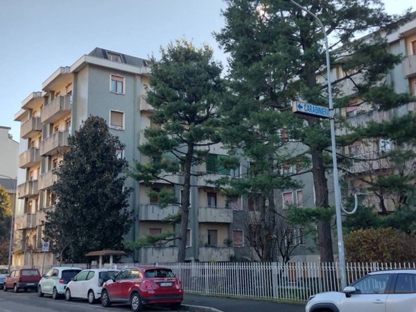 negozio in vendita a Bresso