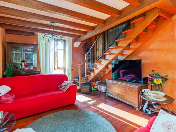casa indipendente in vendita a Bresso