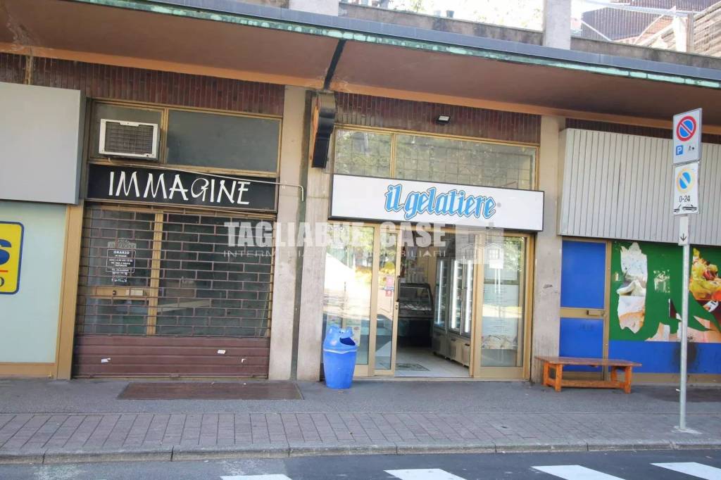 negozio in vendita a Bresso