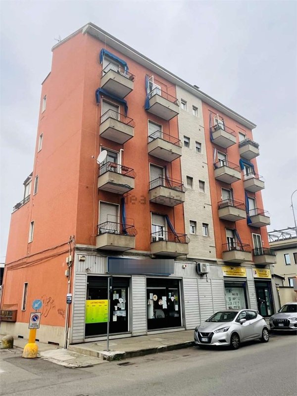 negozio in vendita a Bresso