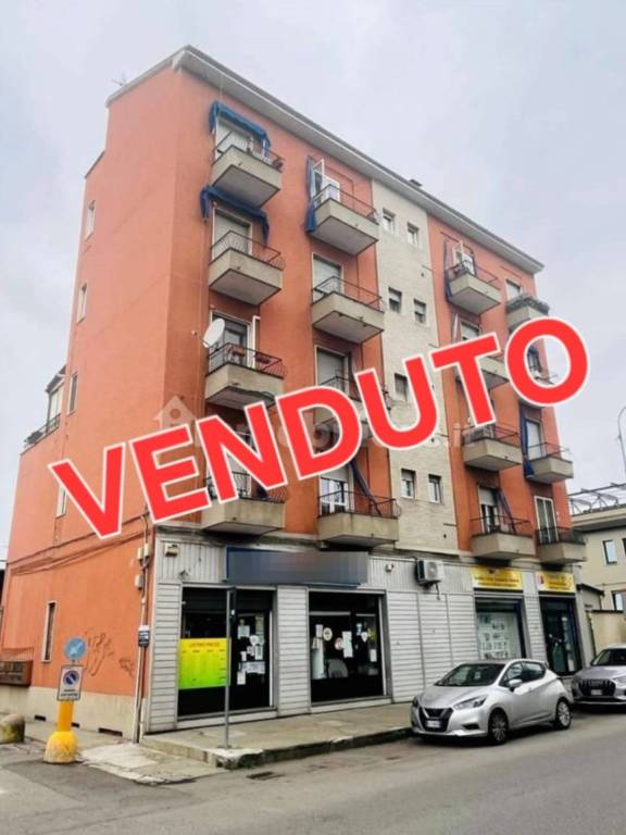 negozio in vendita a Bresso