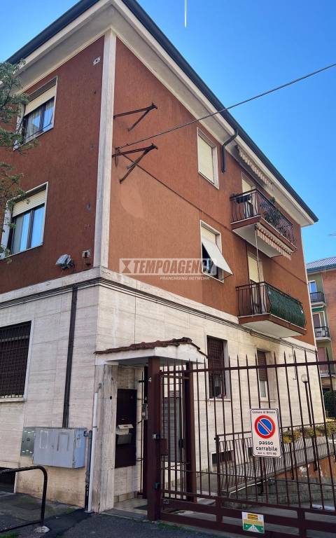 casa indipendente in vendita a Bresso