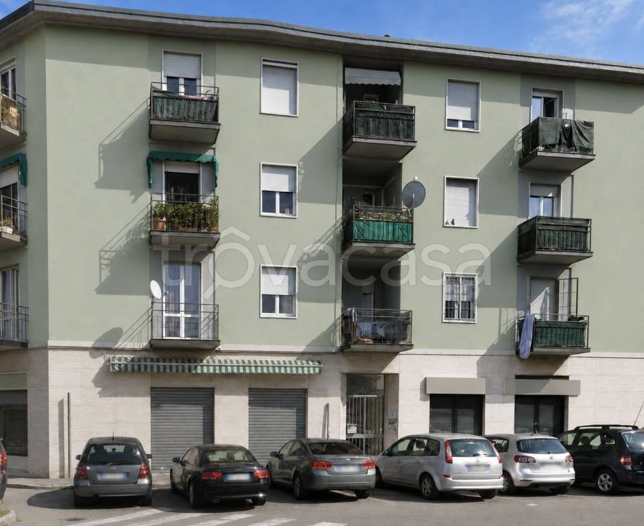 negozio in vendita a Bresso