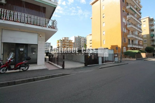 casa indipendente in vendita a Bresso
