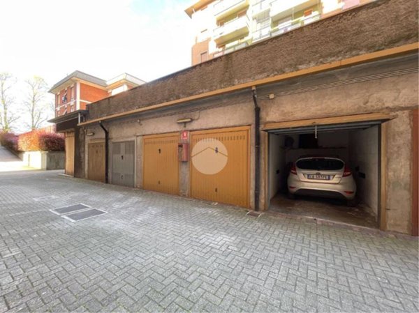 box auto in vendita a Bresso