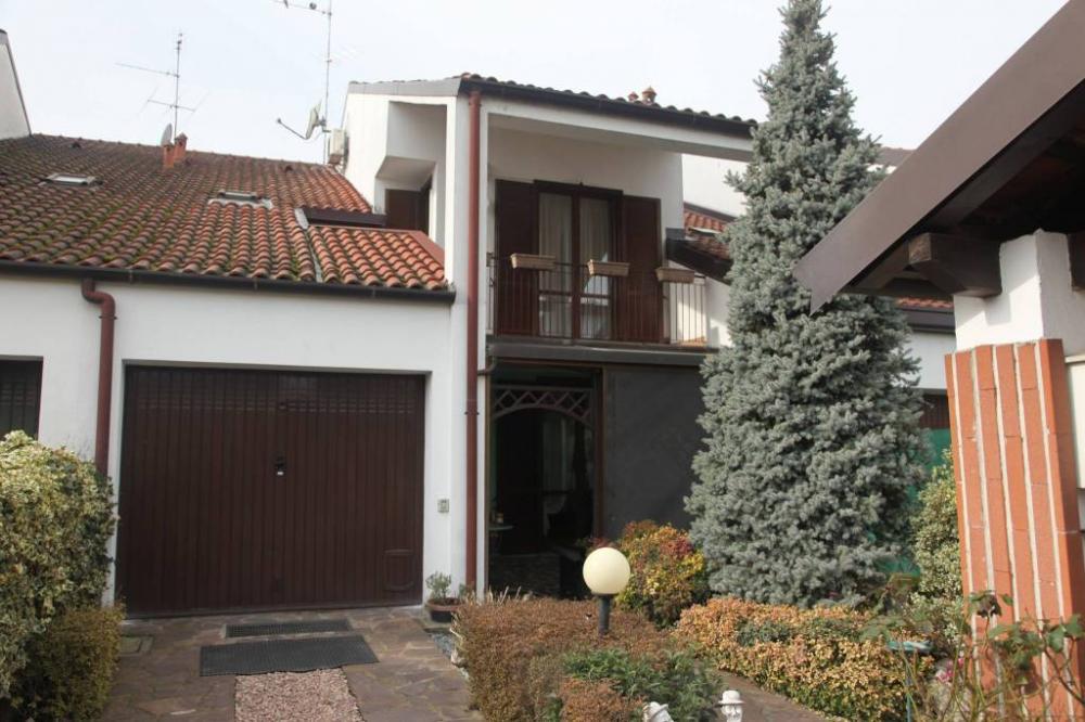 casa indipendente in vendita a Bubbiano