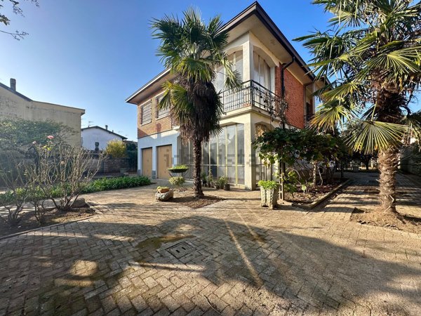 casa indipendente in vendita a Bubbiano
