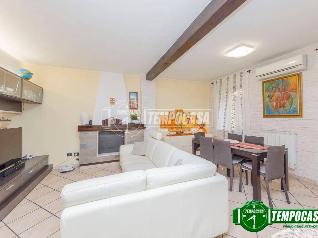 casa indipendente in vendita a Bubbiano
