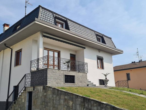 casa indipendente in vendita a Bubbiano