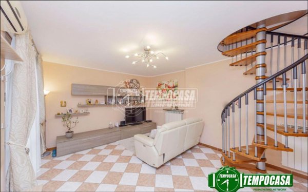 casa indipendente in vendita a Bubbiano