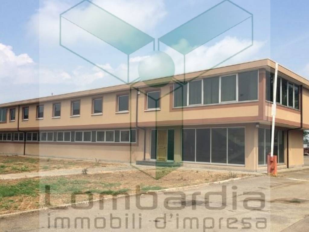 locale commerciale in vendita a Bubbiano