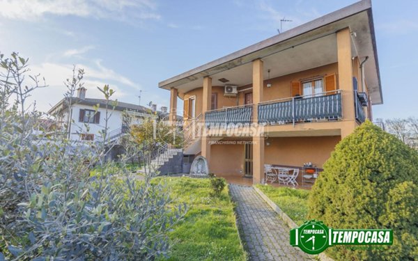 casa indipendente in vendita a Bubbiano