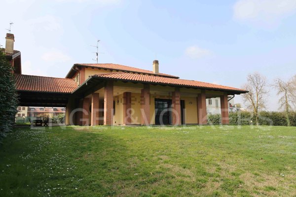 casa indipendente in vendita a Bubbiano