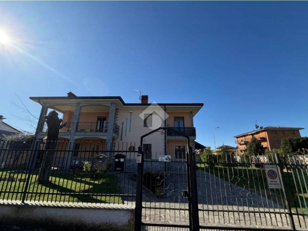 casa indipendente in vendita a Bubbiano