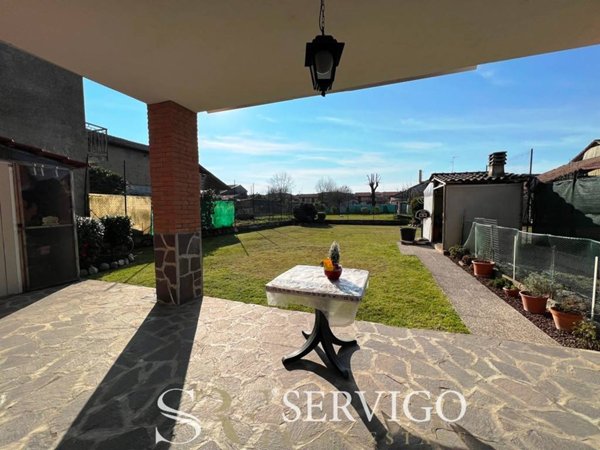 casa indipendente in vendita a Bubbiano