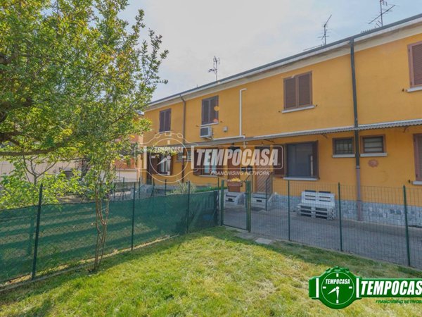 casa indipendente in vendita a Bubbiano