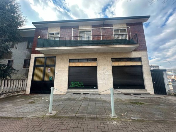 intera palazzina in vendita a Buccinasco