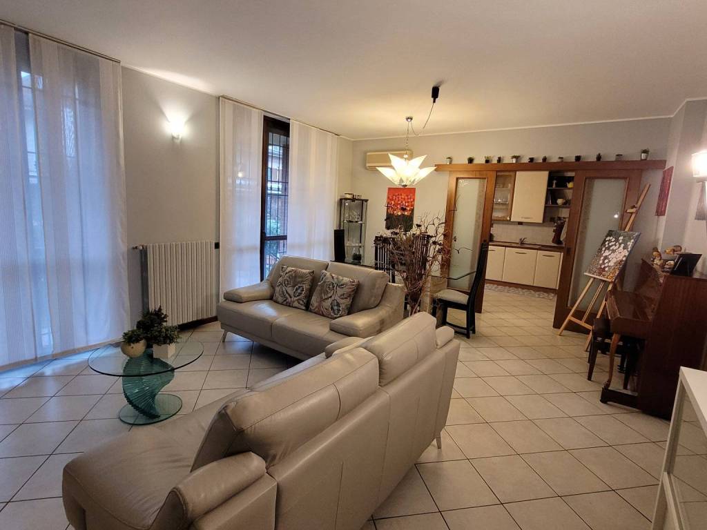 appartamento in vendita a Buccinasco