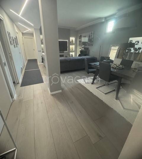 casa indipendente in vendita a Buccinasco