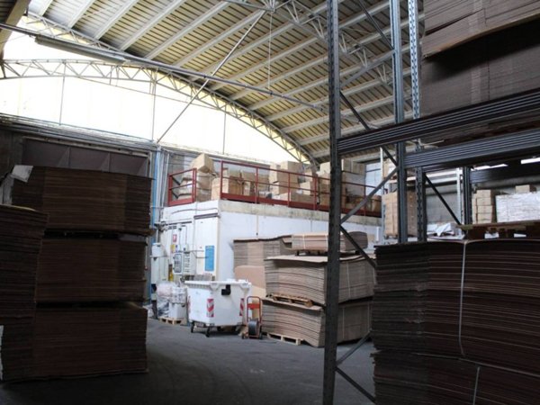 locale commerciale in vendita a Buccinasco
