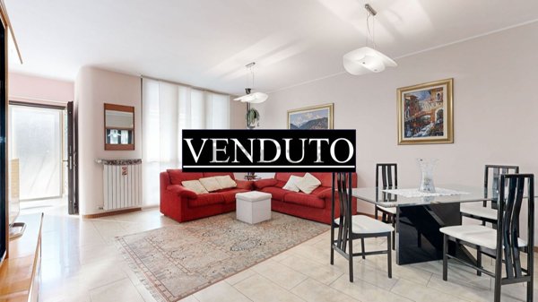 casa indipendente in vendita a Buccinasco