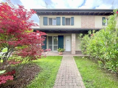casa indipendente in vendita a Buccinasco