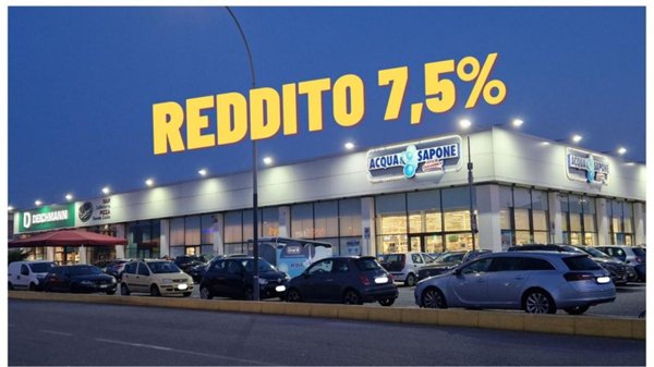 locale commerciale in vendita a Buccinasco