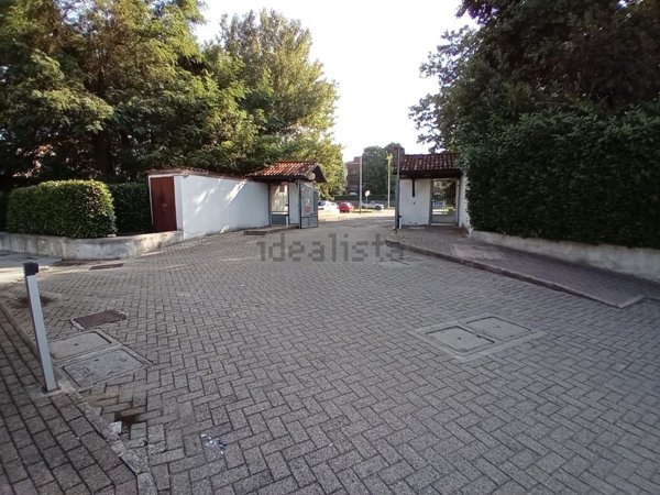 casa indipendente in vendita a Buccinasco