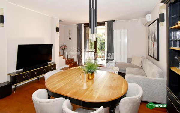 casa indipendente in vendita a Buccinasco